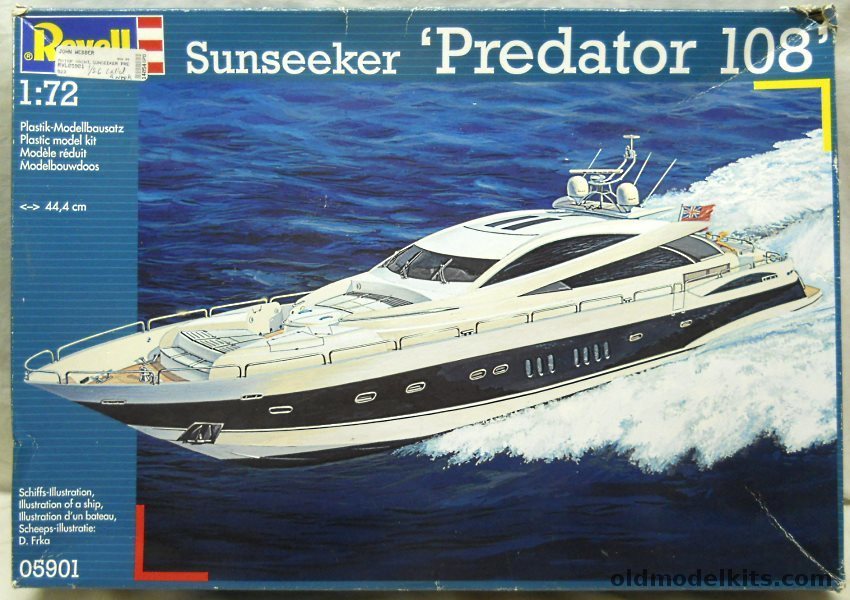 Revell 1/72 Sunseeker Predator 108 De Luxe Motor Yacht from James Bond Casino Royal, 05901 plastic model kit